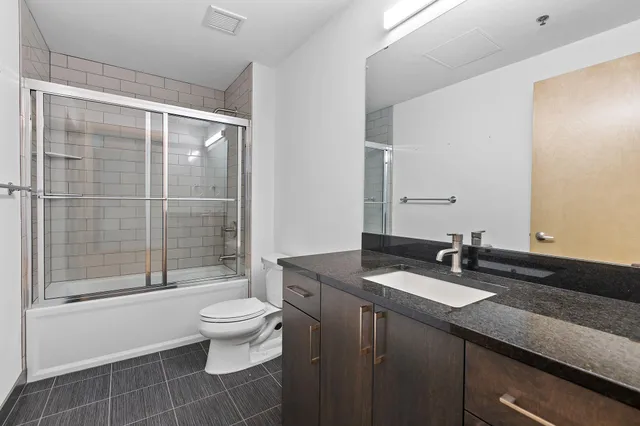 $2,950 | 1240 South 2nd Street, Unit 225, Minneapolis, MN 55415