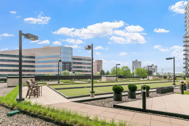 $2,950 | 1240 South 2nd Street, Unit 225, Minneapolis, MN 55415