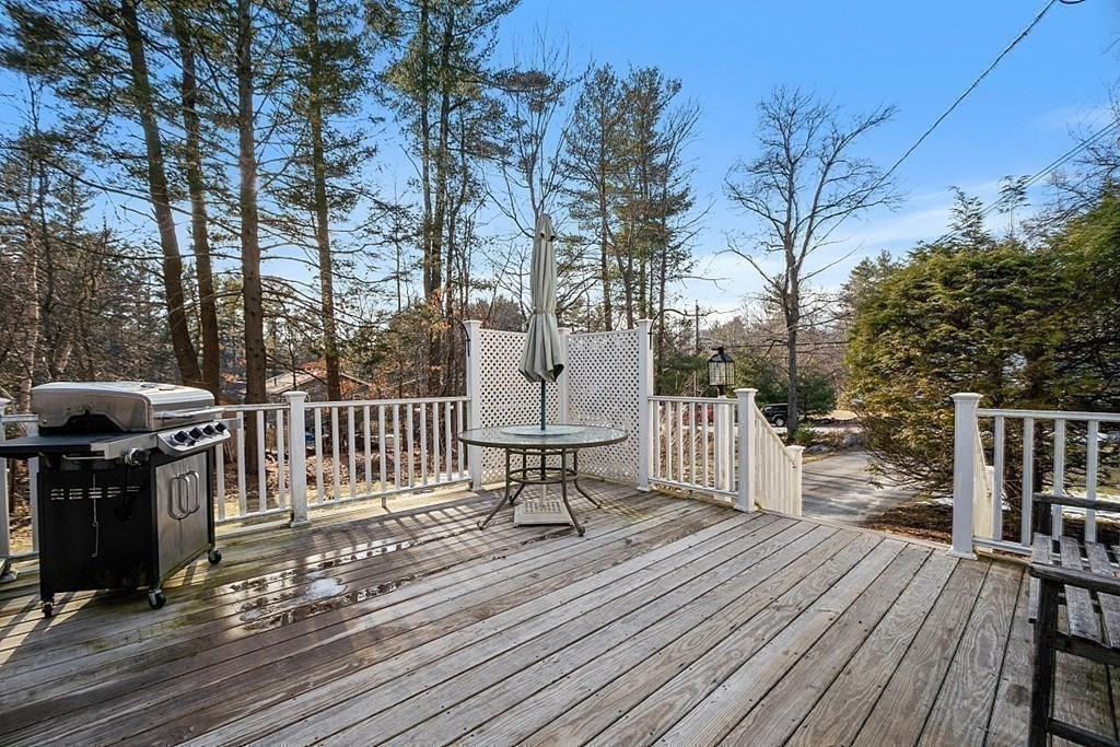 4 Cathy Road Chelmsford, MA 01824 - Photo 29 of 33