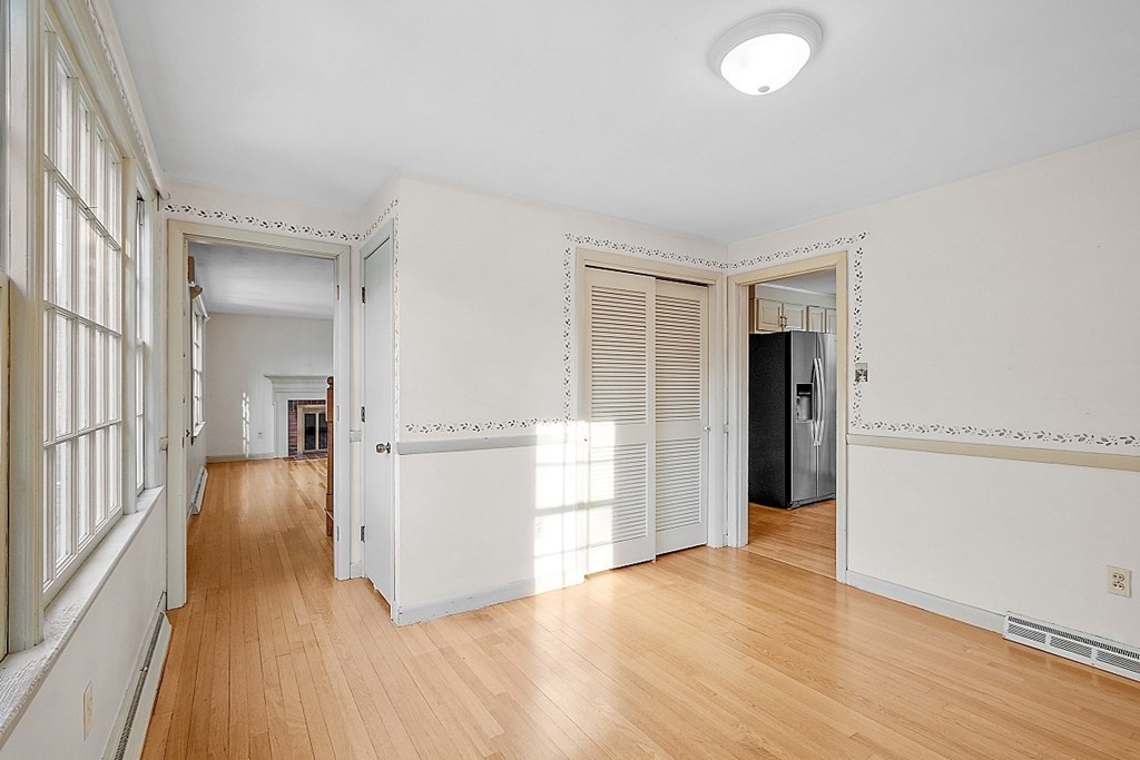 4 Cathy Road Chelmsford, MA 01824 - Photo 6 of 33