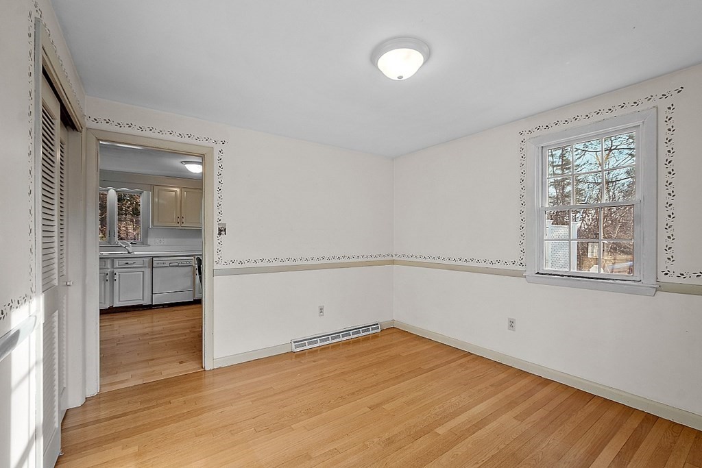 4 Cathy Road Chelmsford, MA 01824 - Photo 8 of 33