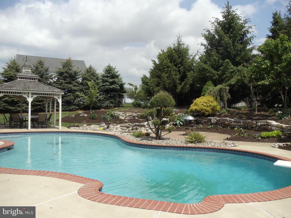 4 Marie Drive Lititz, PA 17543 - Photo 12 of 58