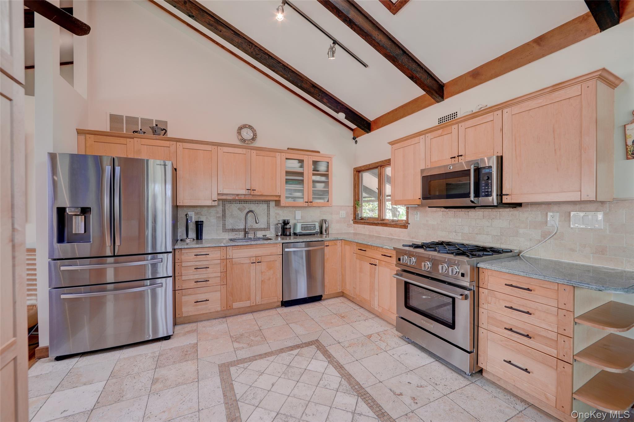 380 Long Ridge Road Pound Ridge, NY 10576 - Photo 10 of 44