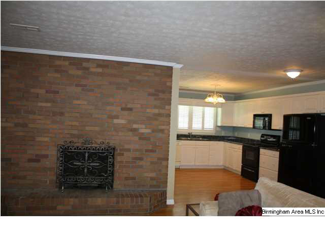 815 Hollingsworth Road Jacksonville, AL 36265 - Photo 9 of 29
