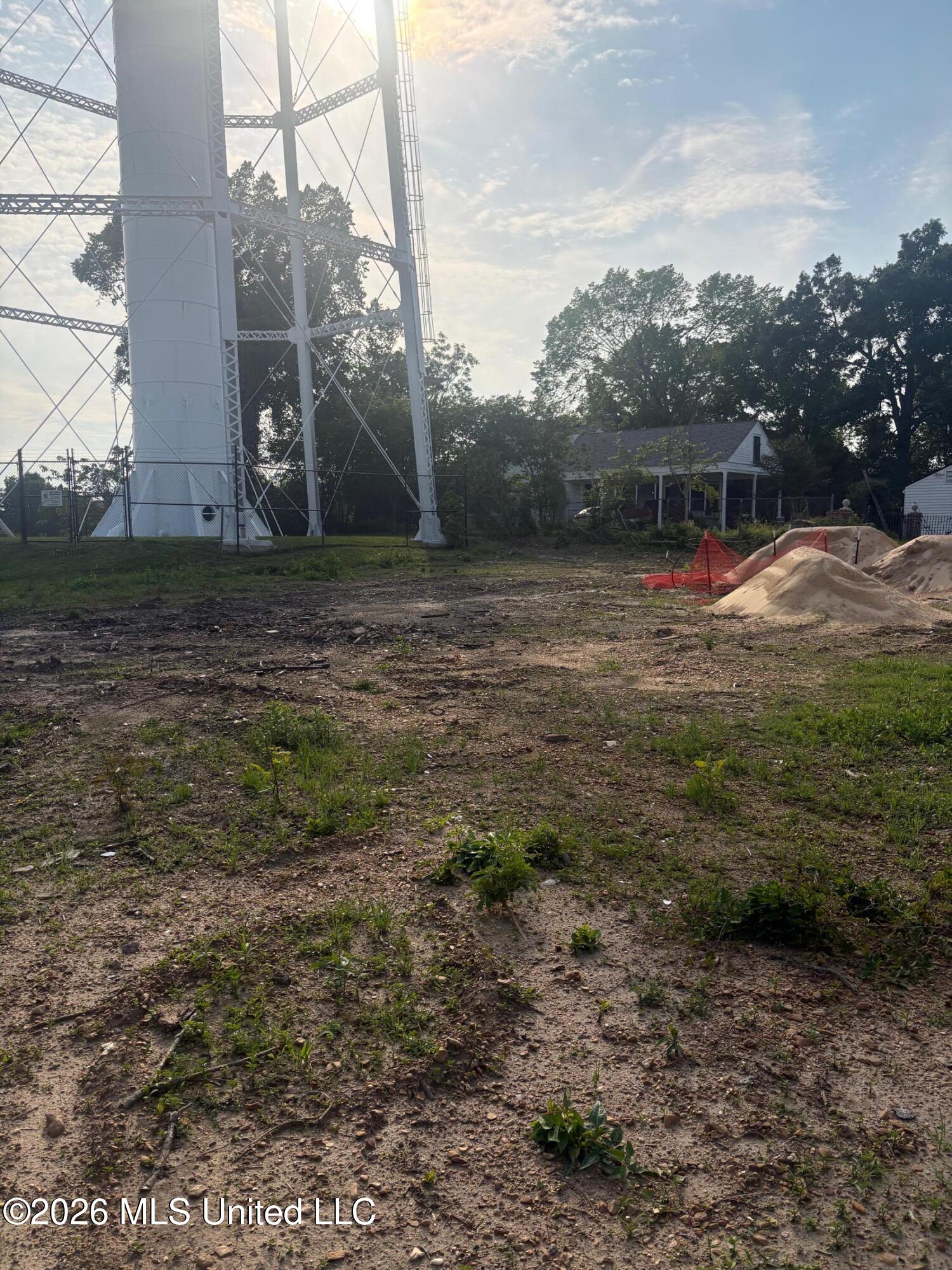 504 North Union Street Natchez, MS 39120 - Photo 2 of 4 IMG_1524