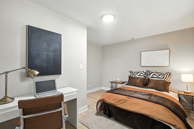 4055 South Ellis Avenue Chicago, IL 60653 - Photo 29 of 42