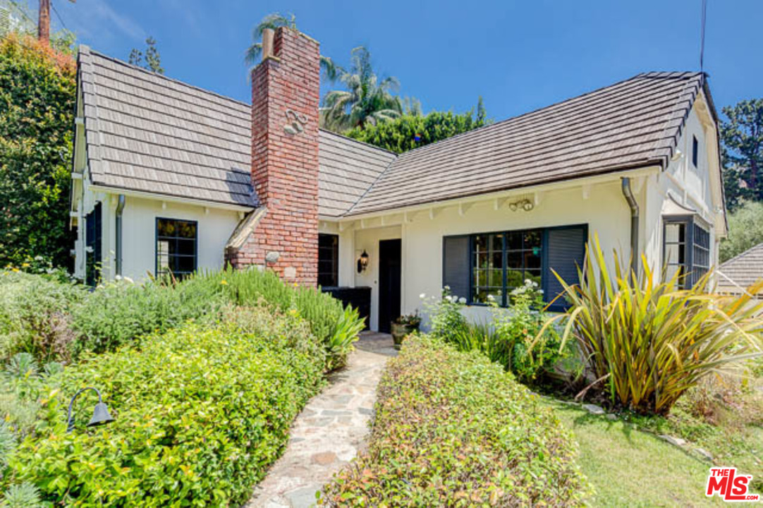 9637 Heather Road Beverly Hills, CA 90210 - Photo 13 of 13 Gallery Image 13