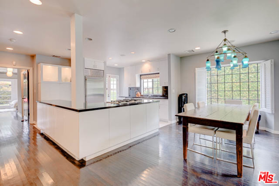 9637 Heather Road Beverly Hills, CA 90210 - Photo 3 of 13 Gallery Image 3