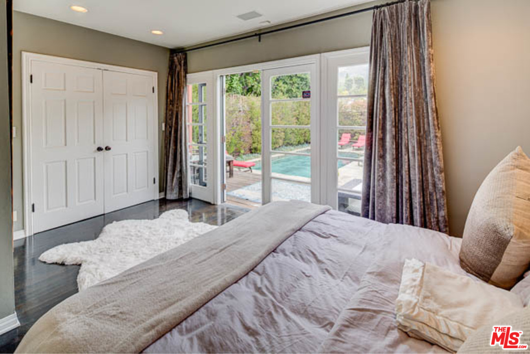 9637 Heather Road Beverly Hills, CA 90210 - Photo 7 of 13 Gallery Image 7