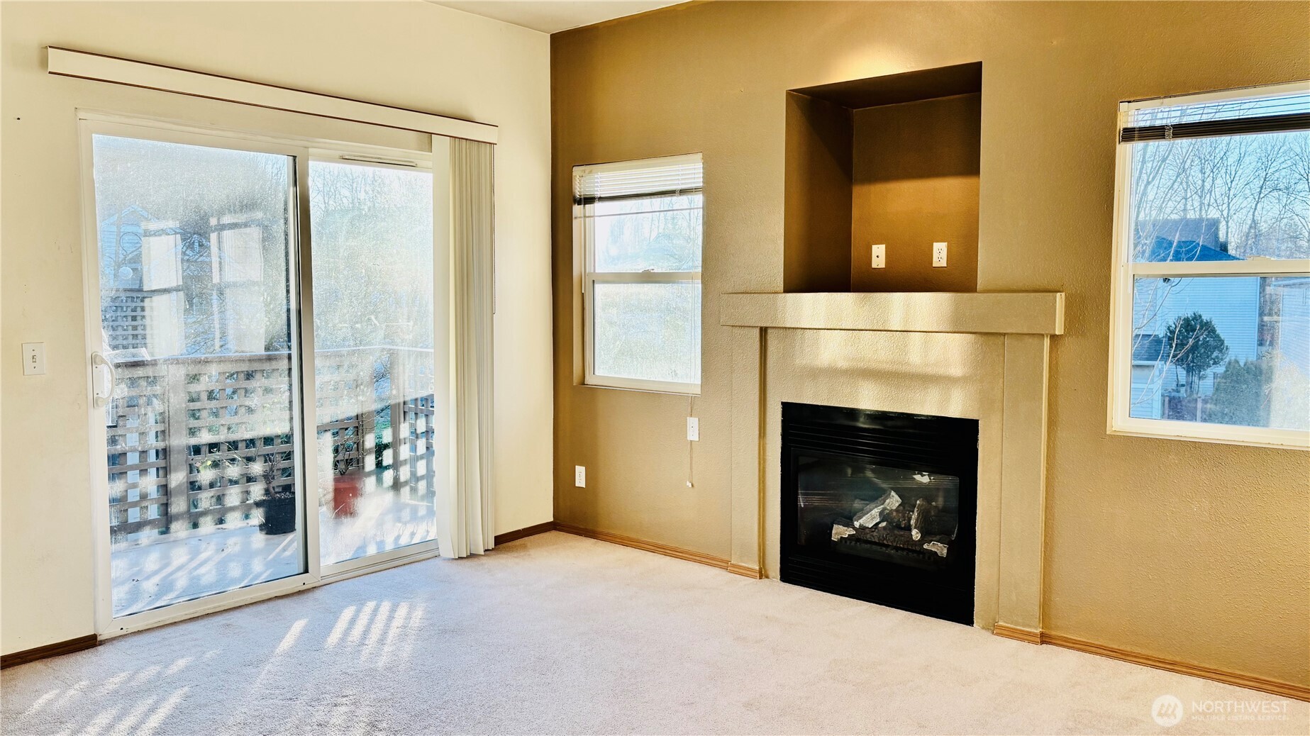 17645 134th Lane Southeast Renton, WA 98058 - Photo 2 of 16 Gallery Image 2