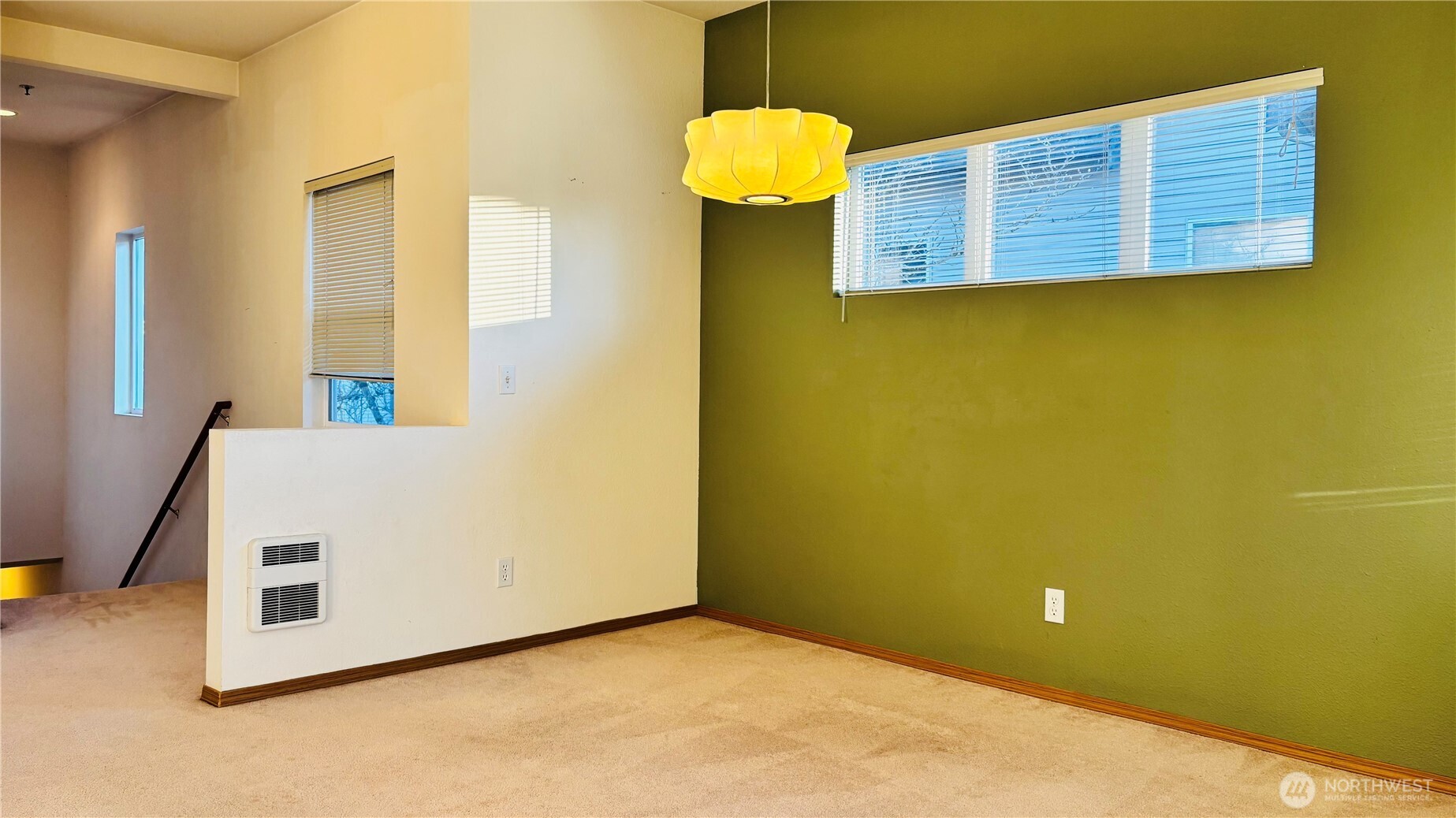 17645 134th Lane Southeast Renton, WA 98058 - Photo 3 of 16 Gallery Image 3