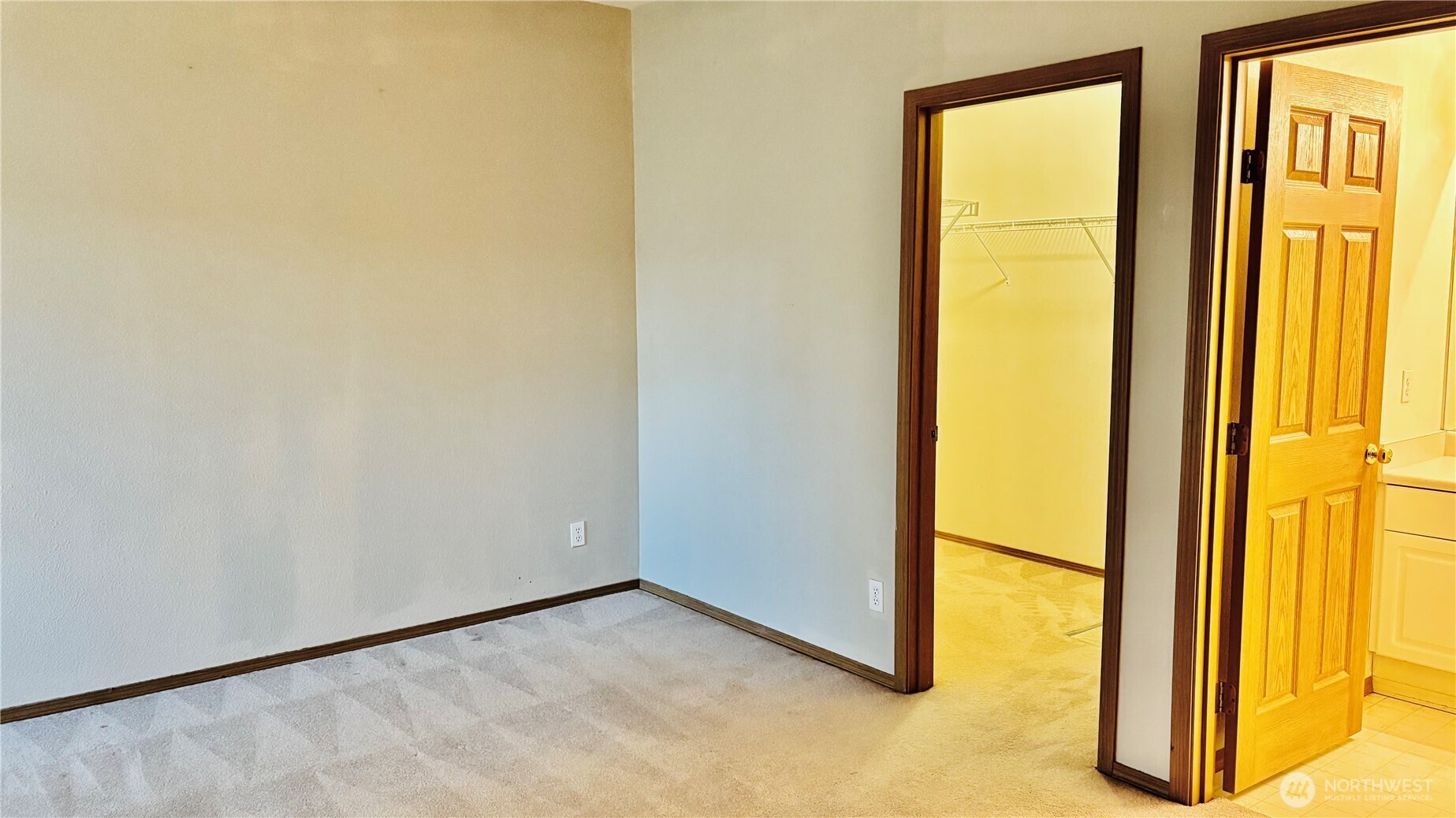 17645 134th Lane Southeast Renton, WA 98058 - Photo 10 of 16 Gallery Image 10