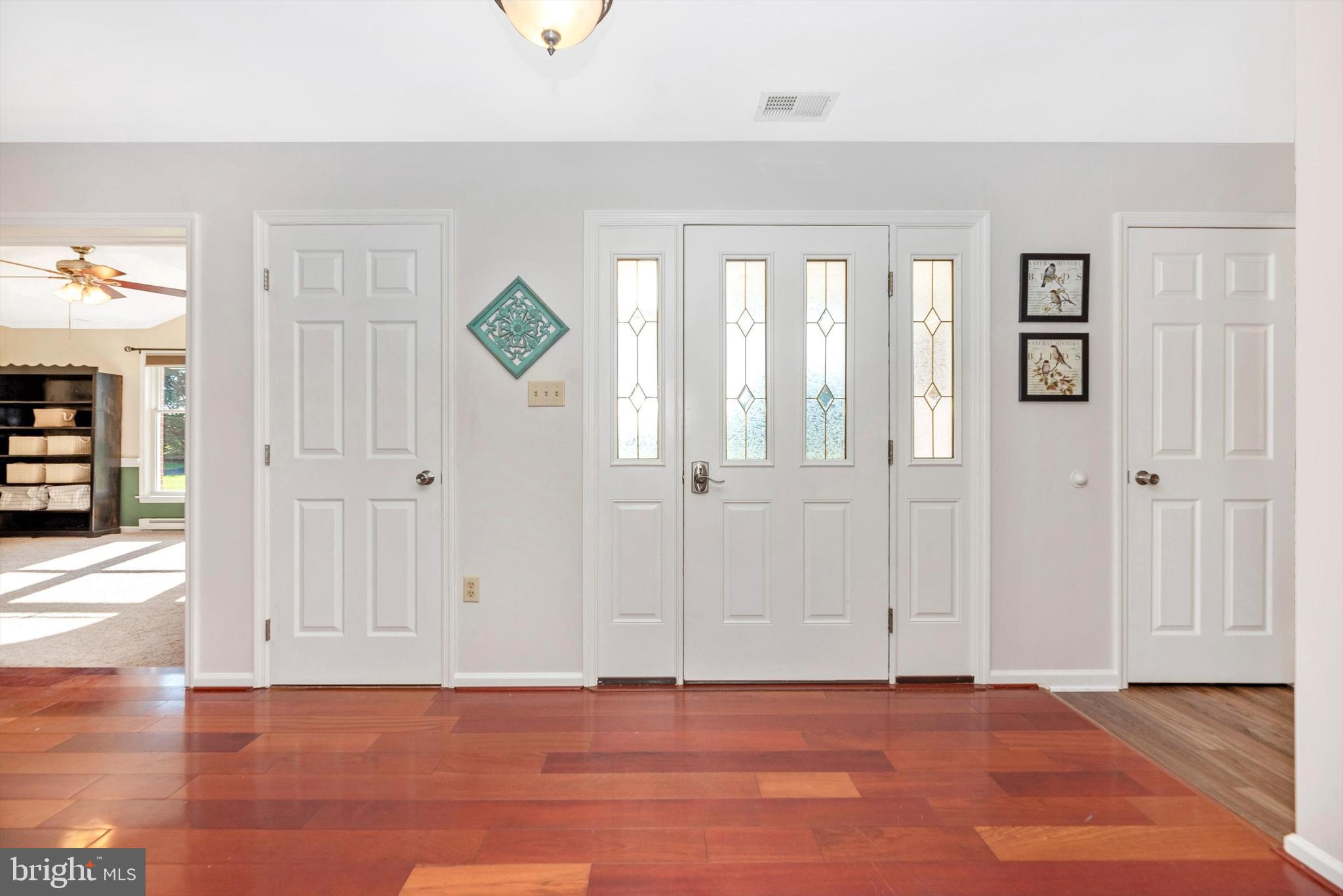 20806 Netz Road Boonsboro, MD 21713 - Photo 7 of 53 Interior foyer