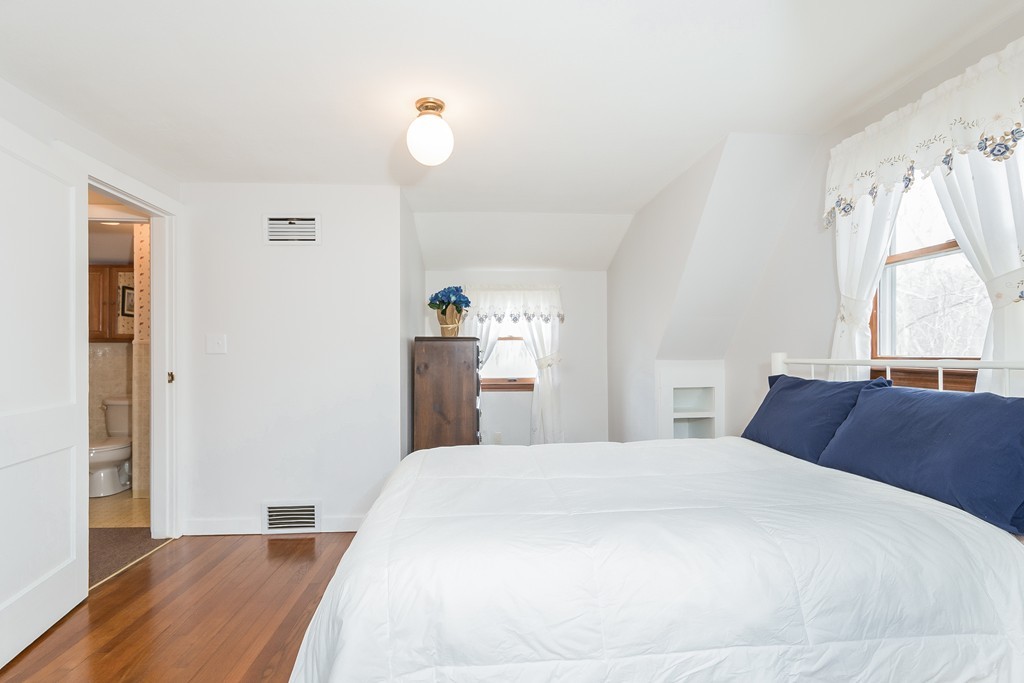 371 Chestnut Hill Road Millville, MA 01529 - Photo 18 of 30 Gallery Image 18