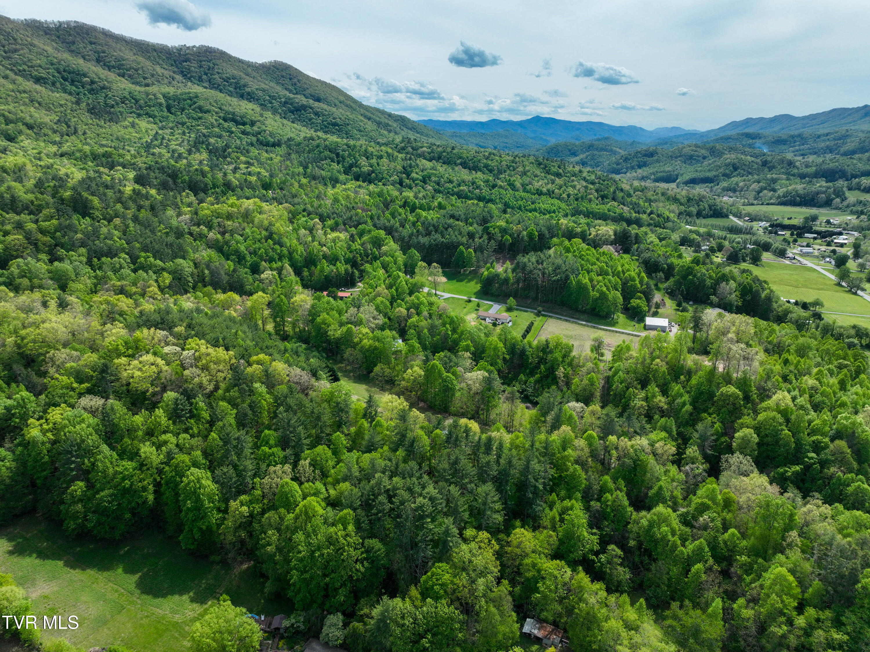 423 Pandora Fork Road Butler, TN 37640 - Photo 97 of 109 423 Pandora Fork Ln Drone TAYLOR-18