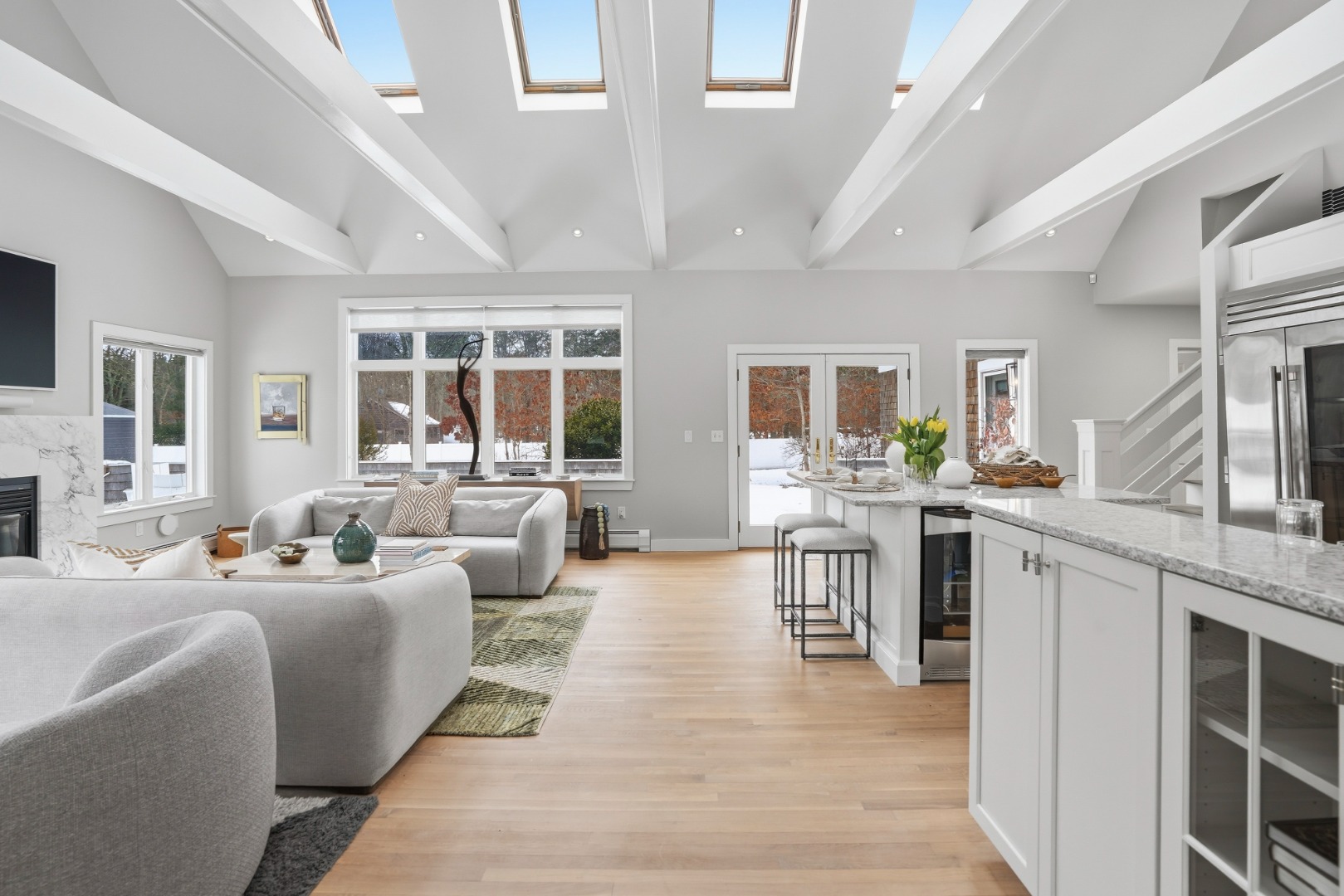 471 West Tisbury Road Edgartown, MA 02539 - Photo 10 of 42