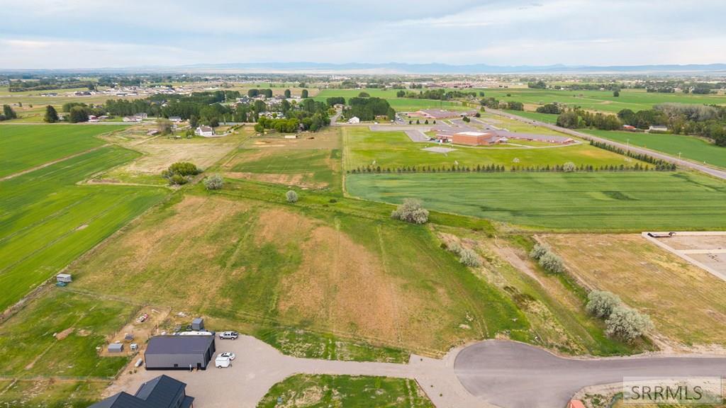 3663 North E Rigby, ID 83442 - Photo 4 of 18
