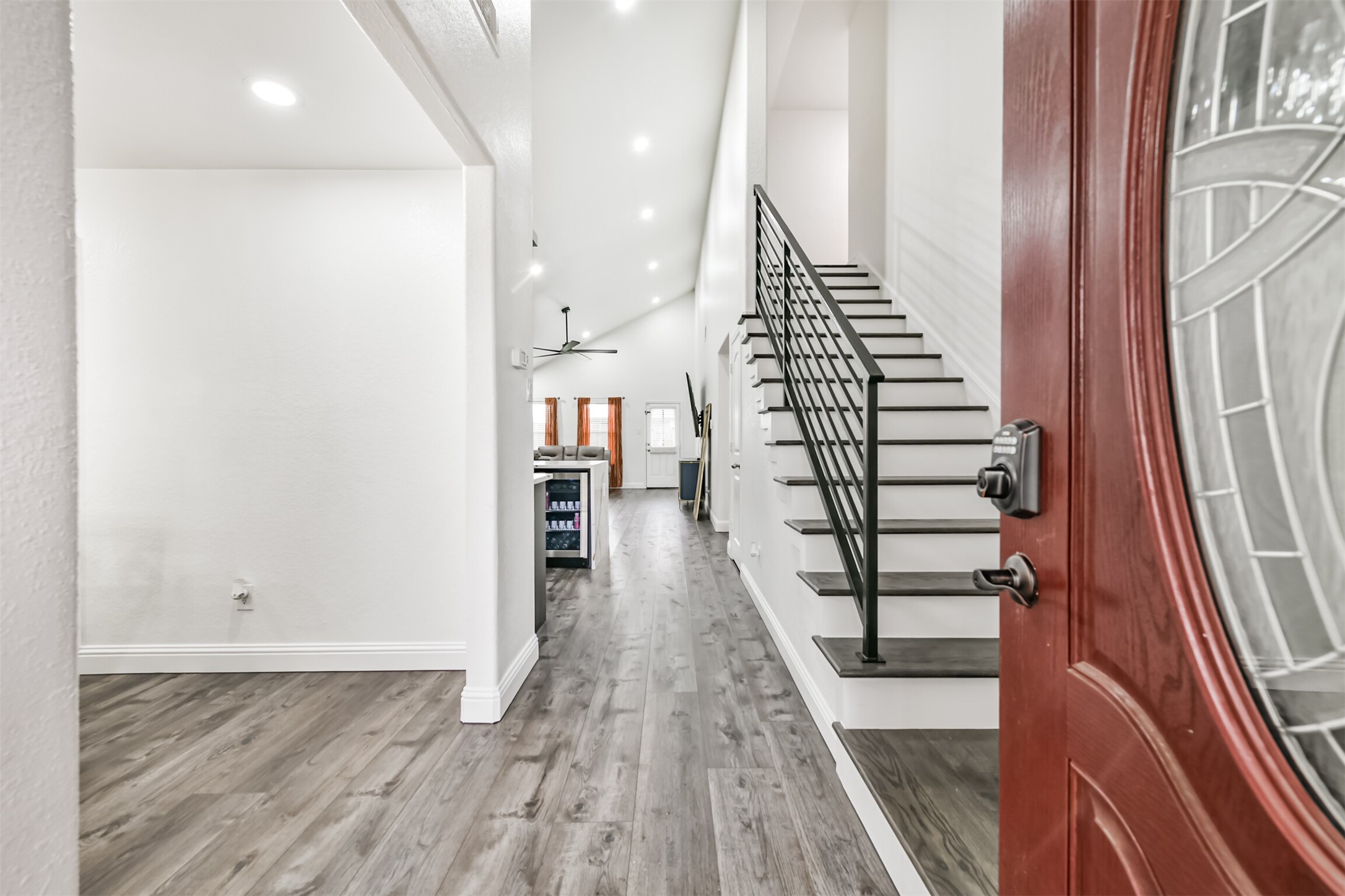 1607 Jaquima Valley Way Houston, TX 77049 - Photo 3 of 26 Welcome home