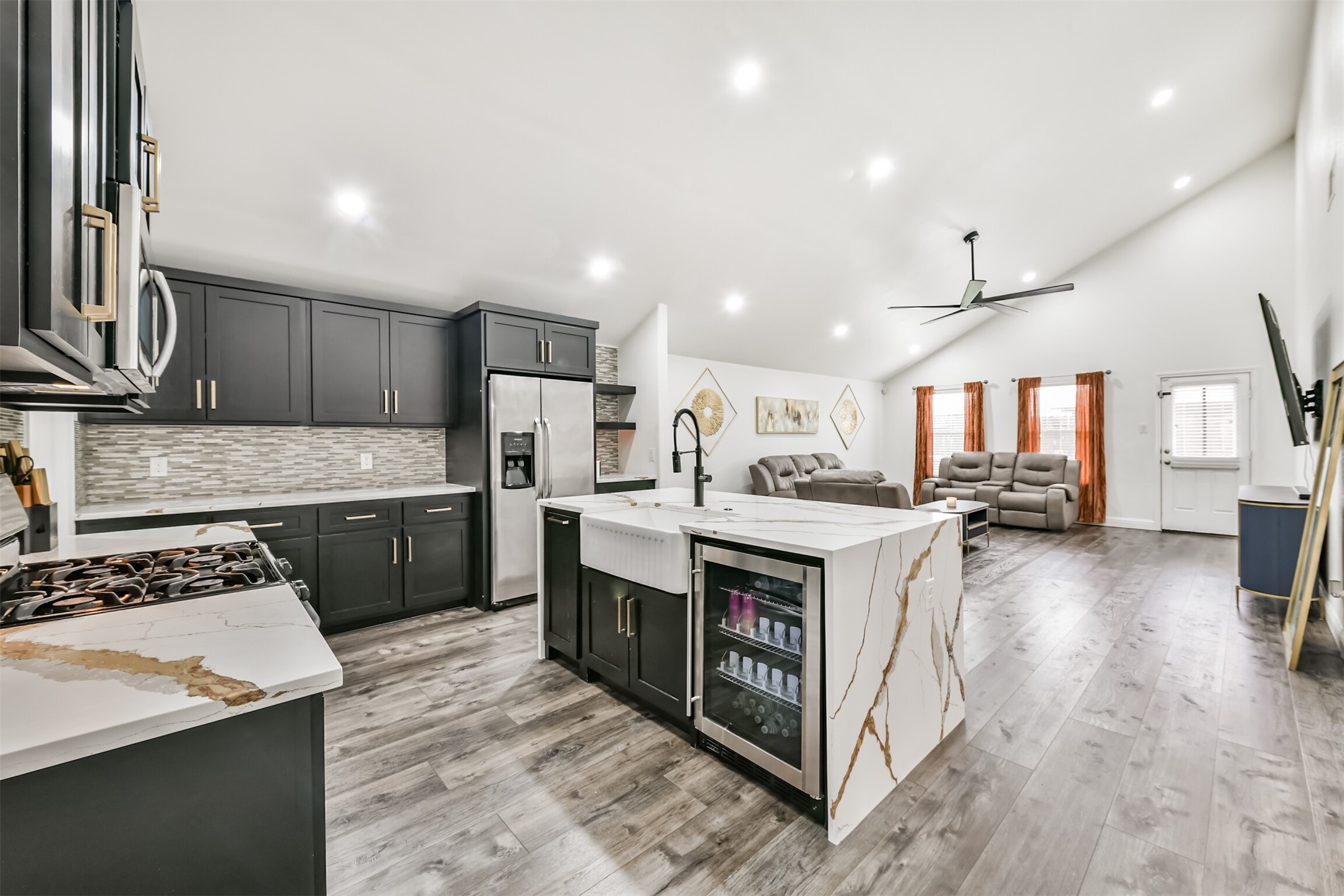 1607 Jaquima Valley Way Houston, TX 77049 - Photo 6 of 26 High end kitchen remodel