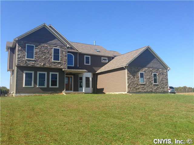 9231 River Road Lysander, NY 13135 - Photo 1 of 1 Exterior Front