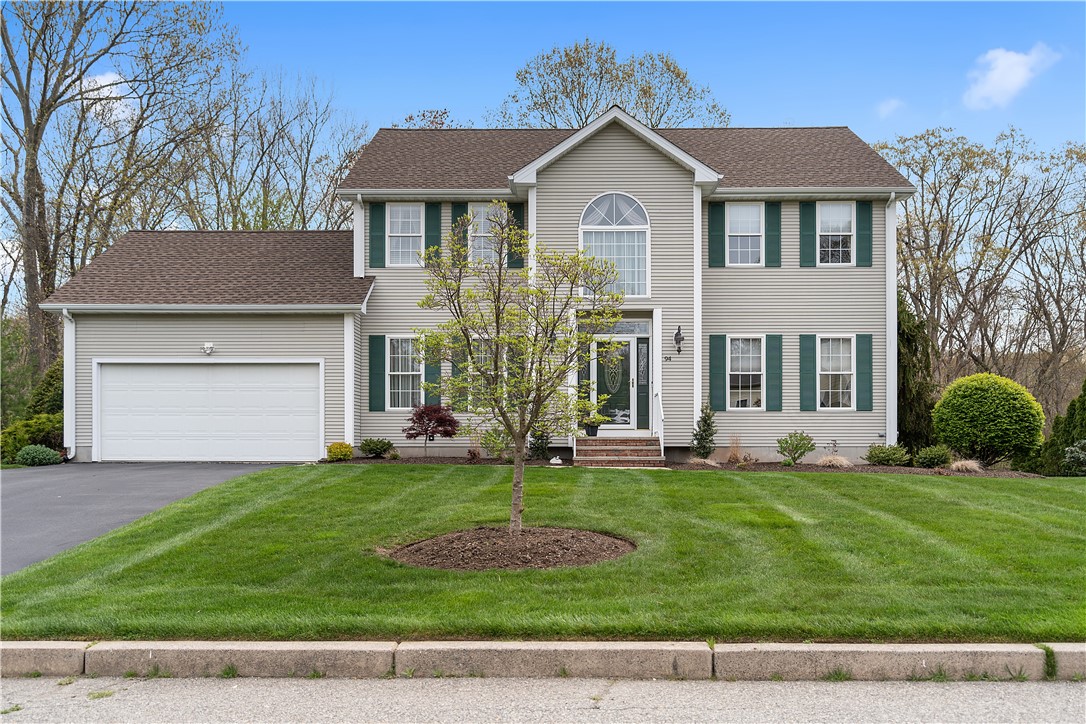 94 Red Hawk Drive Cranston, RI 02921 - Photo 2 of 38 Gallery Image 2