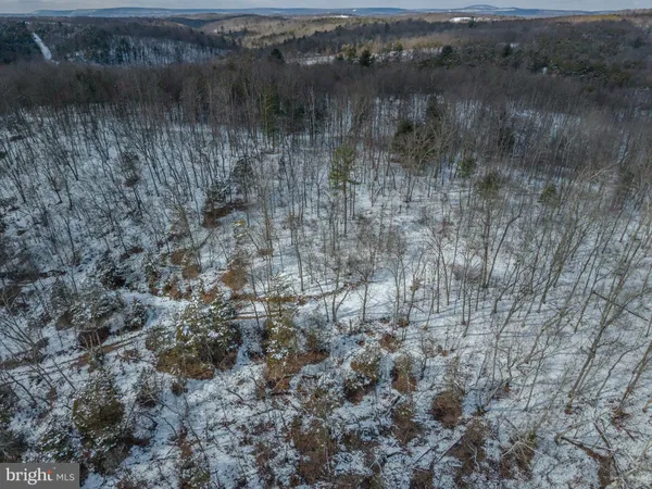 $300,000 | 21697 View Drive, Three Springs, PA 17264