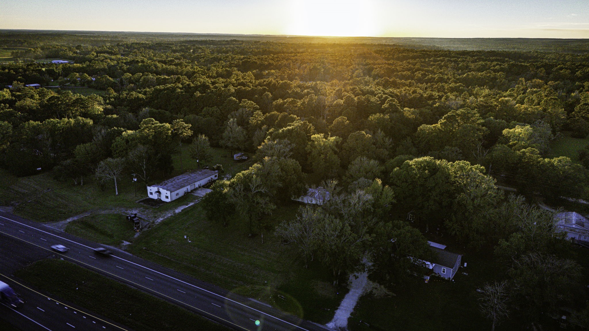 17325 Highway 59 Moscow, TX 75960 - Photo 8 of 24 a view of city and ocean