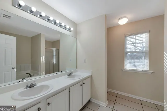 $1,995 | 1928 Stanton Road, East Point, GA 30344