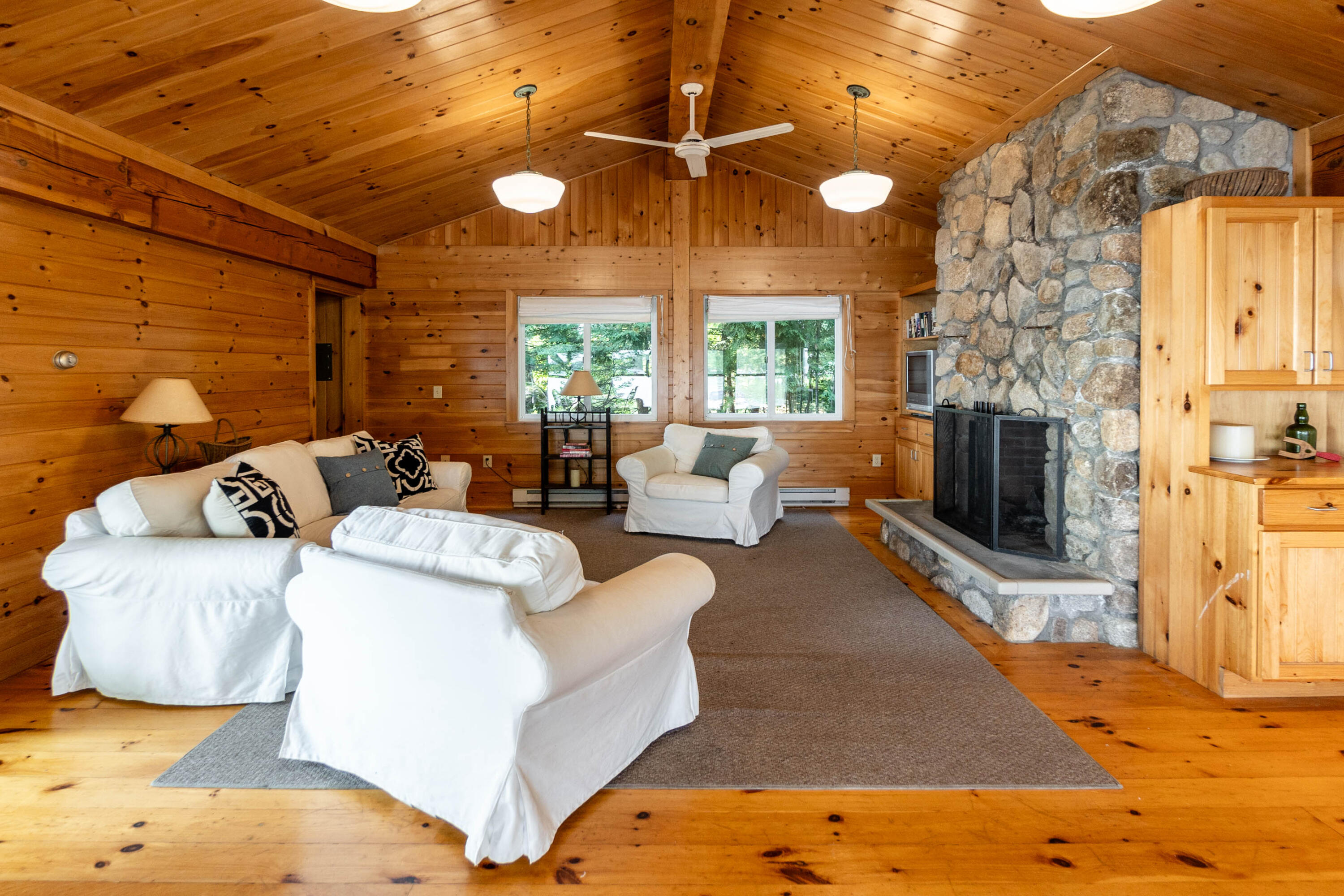 82 Bear Point Road Harrison, ME 04040 - Photo 31 of 47 1-Interior-42