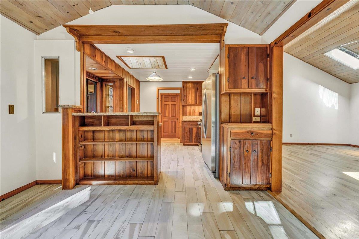 2060 Cox Road Aptos, CA 95003 - Photo 18 of 73 Gallery Image 18