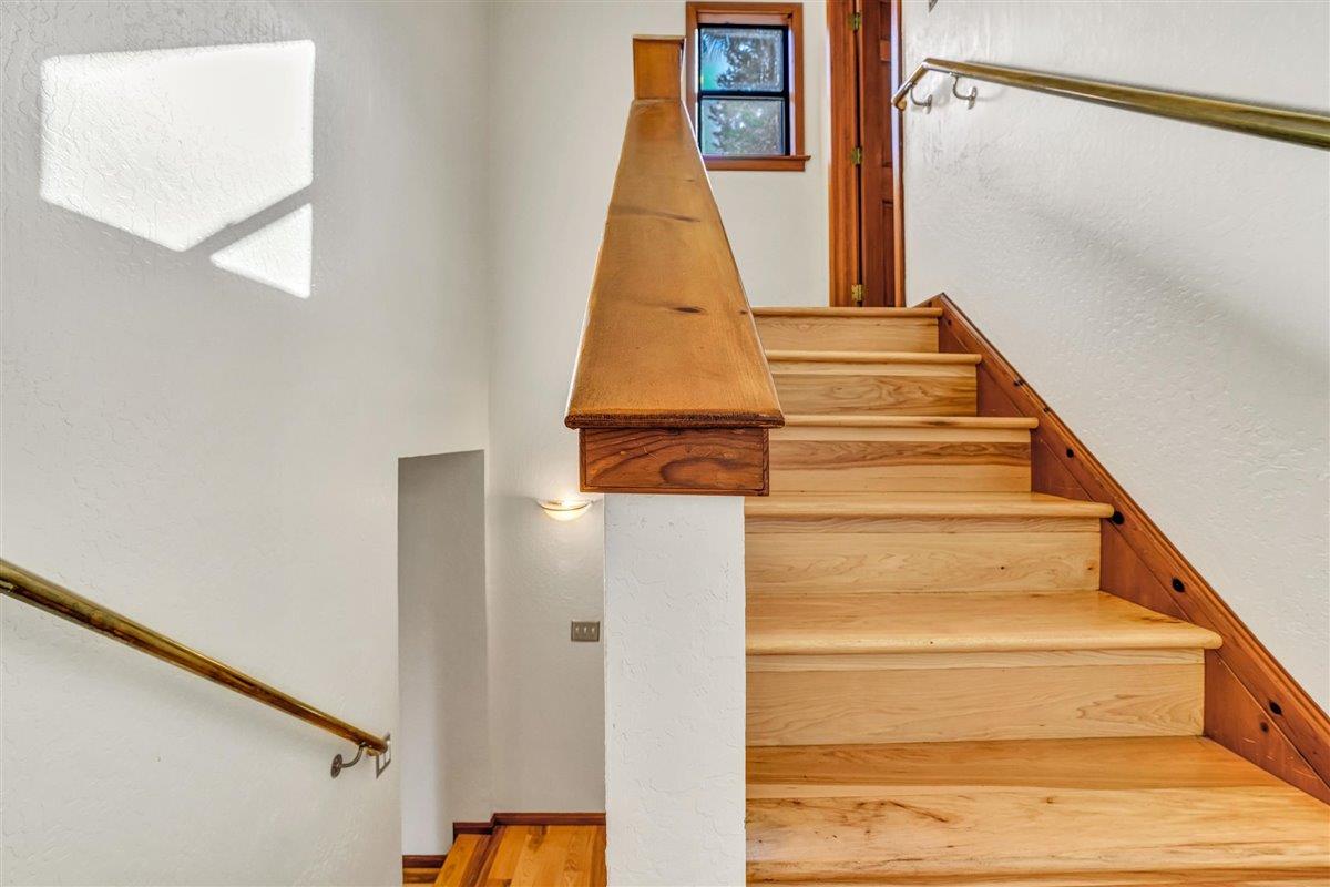 2060 Cox Road Aptos, CA 95003 - Photo 22 of 73 Gallery Image 22