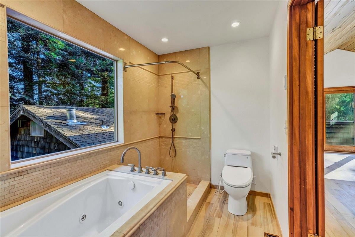 2060 Cox Road Aptos, CA 95003 - Photo 26 of 73 Gallery Image 26
