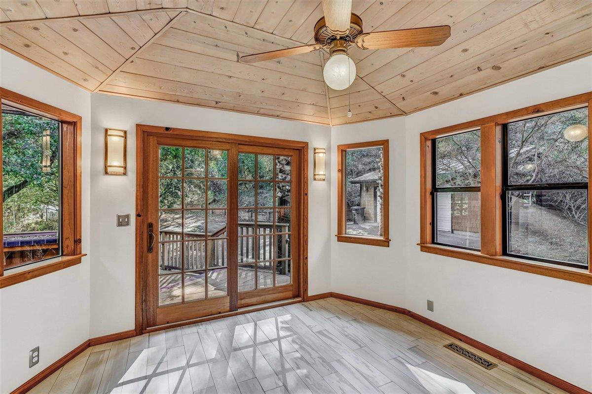 2060 Cox Road Aptos, CA 95003 - Photo 4 of 73 Gallery Image 4