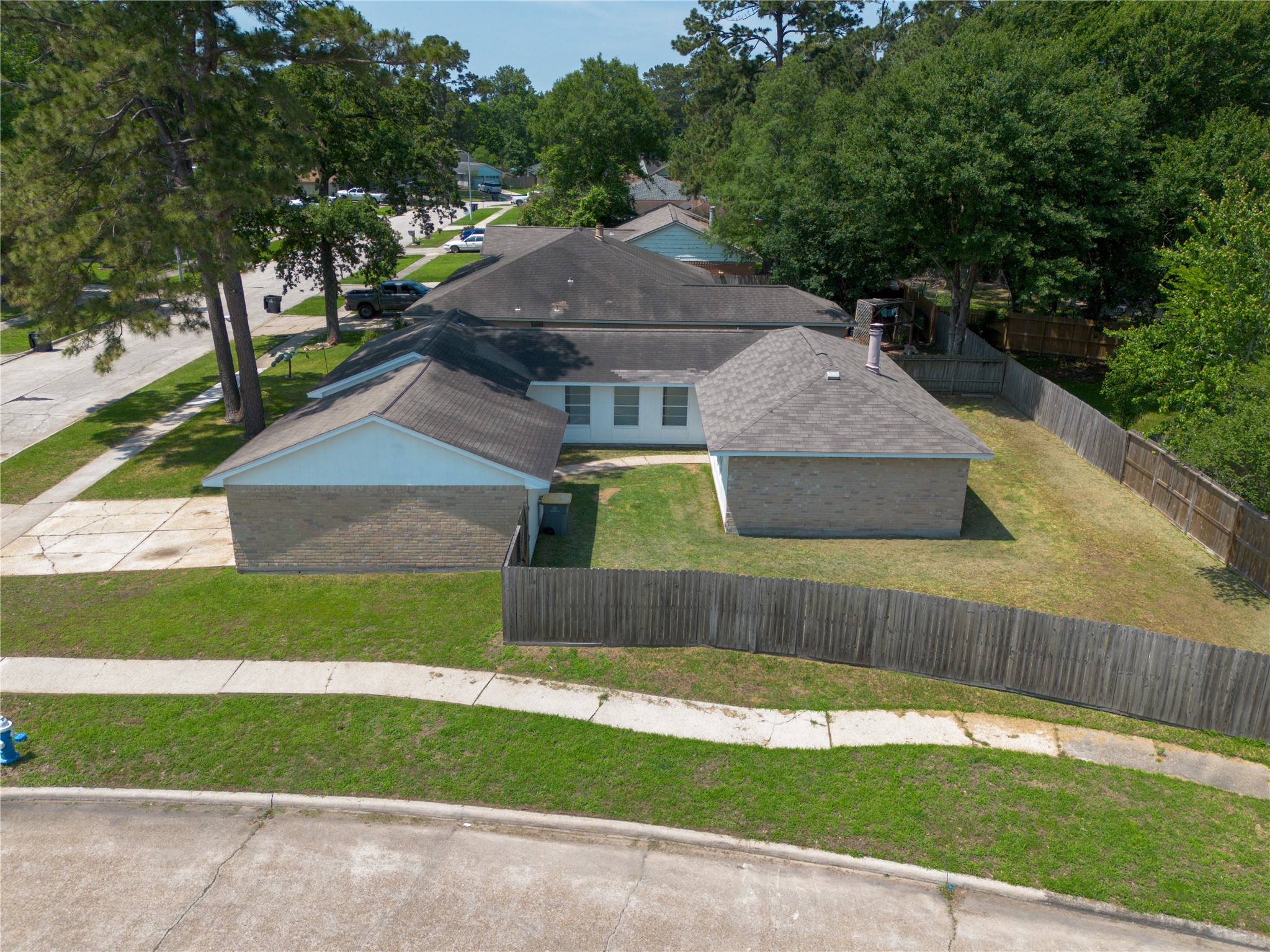 6023 Knotty Post Lane Spring, TX 77373 - Photo 2 of 32 Gallery Image 2