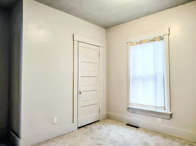 $164,000 | 717 Vernon Avenue, Beloit, WI 53511