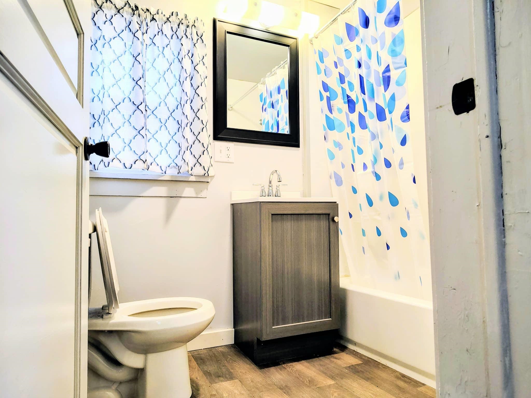 717 Vernon Avenue Beloit, WI 53511 - Photo 6 of 20