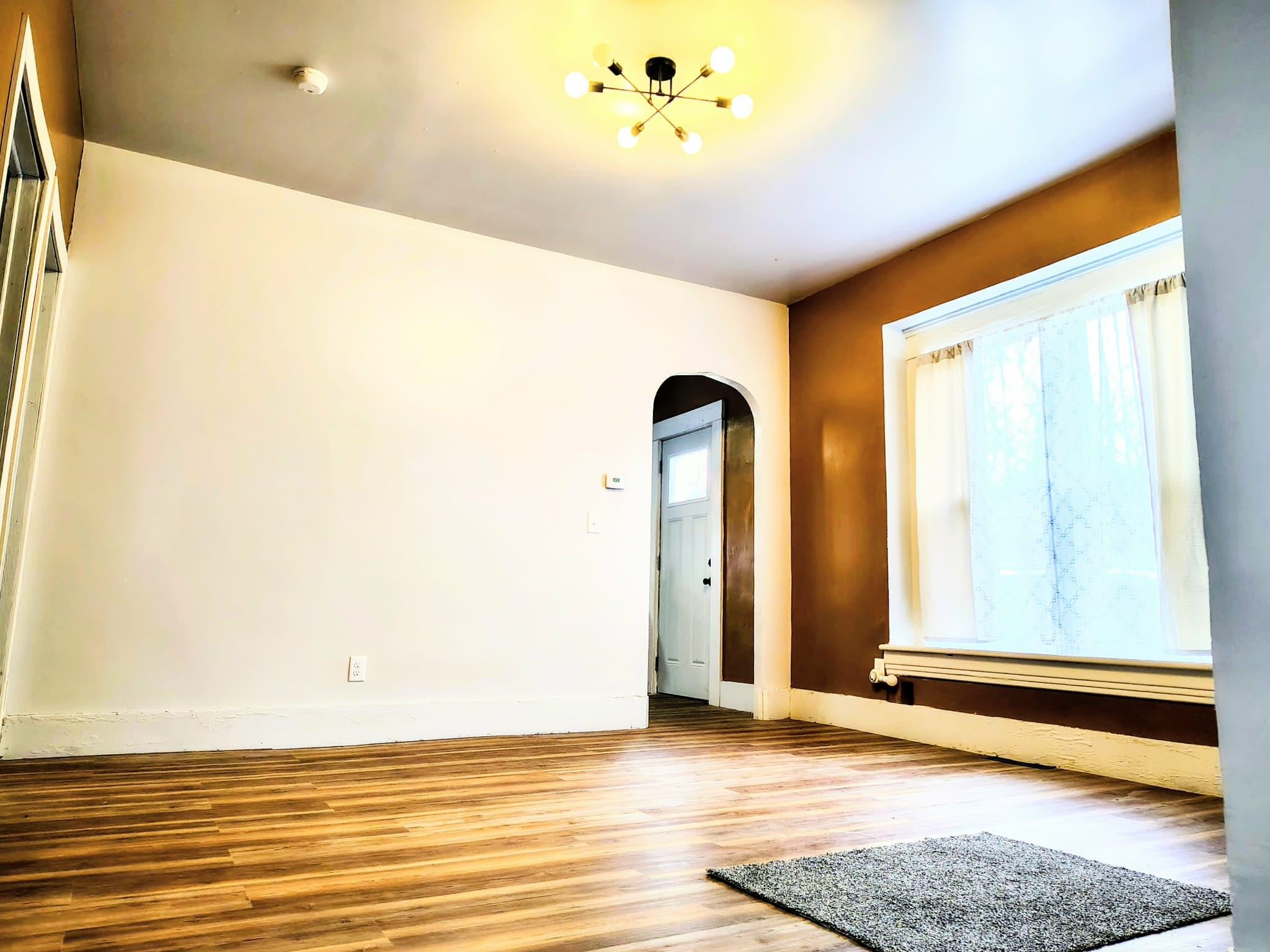 717 Vernon Avenue Beloit, WI 53511 - Photo 7 of 20