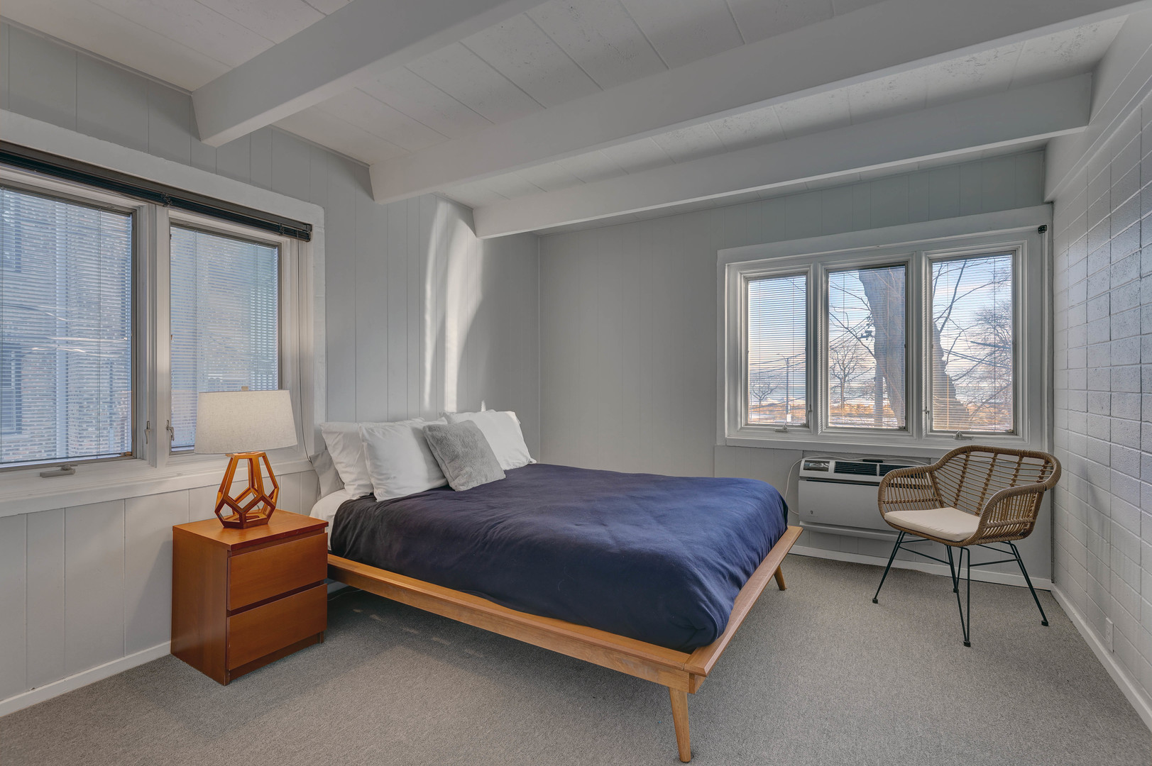 1132 West Lunt Avenue, Unit 2D Chicago, IL 60626 - Photo 4 of 18