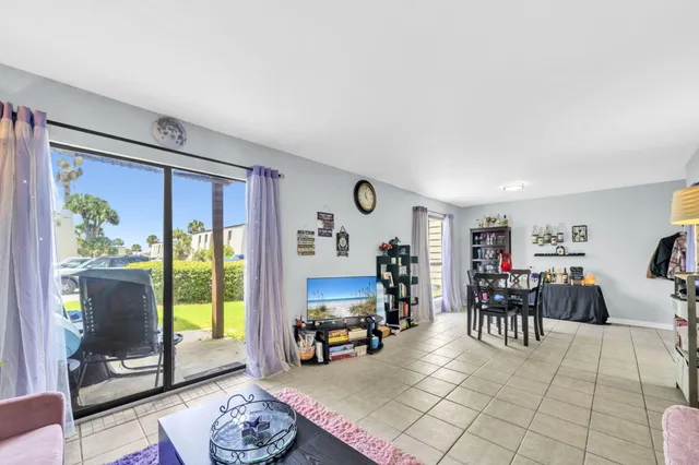 $140,000 | 308 Miracle Strip Parkway Southwest, Unit 1B, Fort Walton Beach, FL 32548