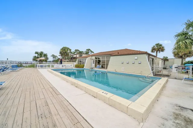 $140,000 | 308 Miracle Strip Parkway Southwest, Unit 1B, Fort Walton Beach, FL 32548