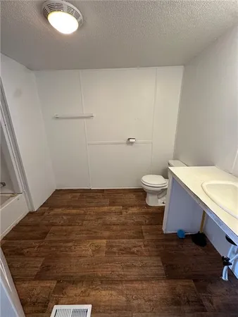 $950 | 187 Wildwood Drive, Buras, LA 70041