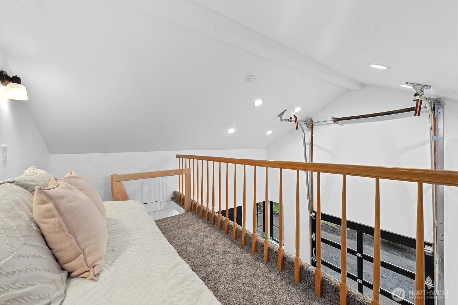 11204 Southwest 220th Street Vashon, WA 98070 - Photo 23 of 37