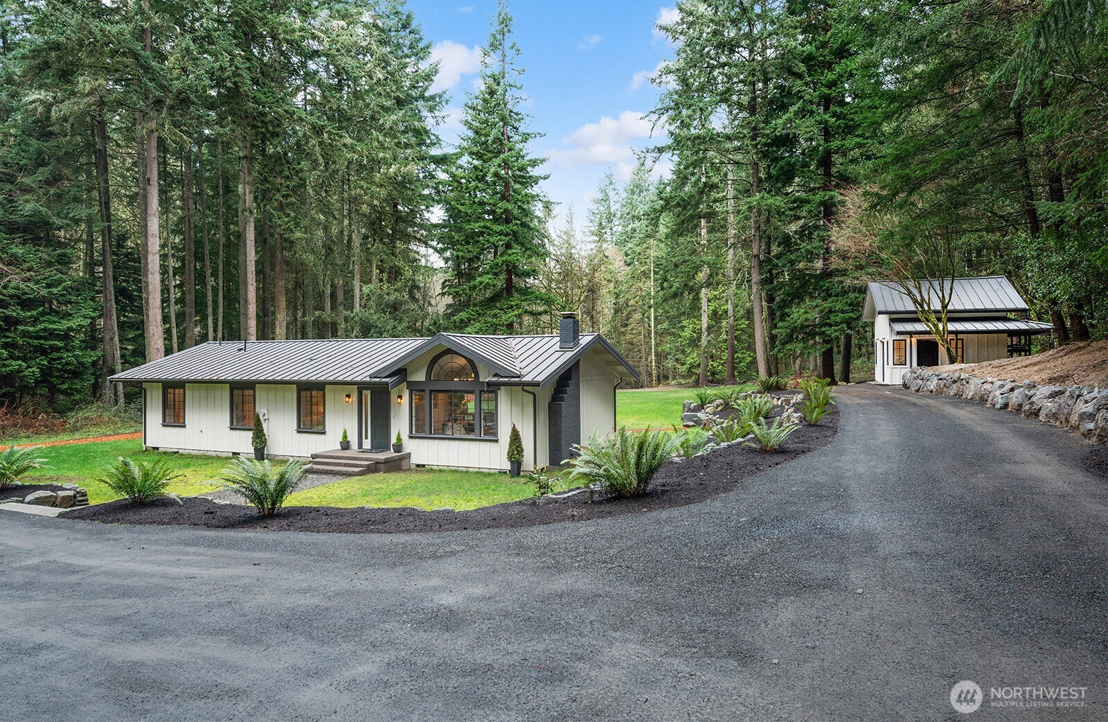 11204 Southwest 220th Street Vashon, WA 98070 - Photo 26 of 37