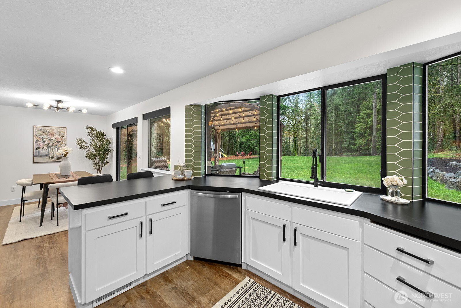 11204 Southwest 220th Street Vashon, WA 98070 - Photo 8 of 37