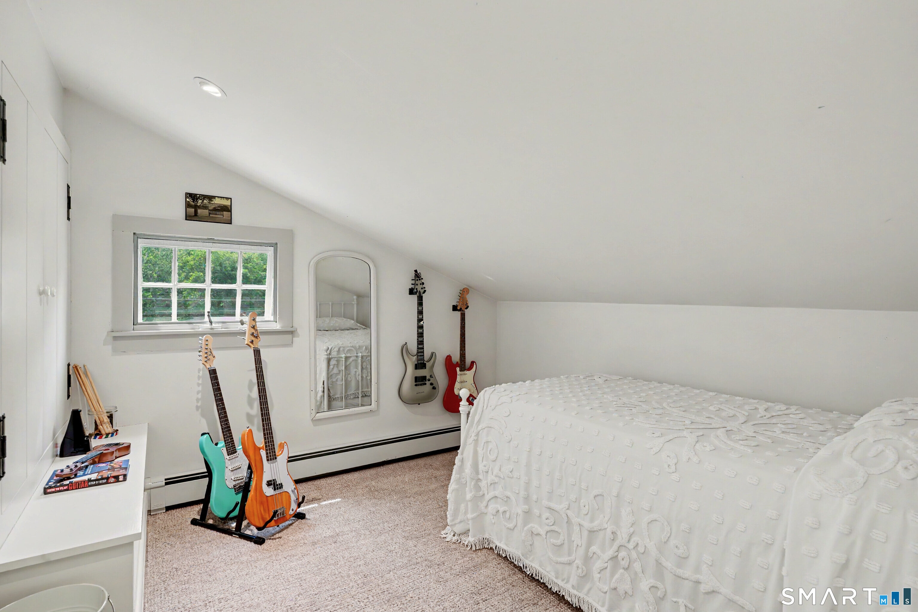 183 Range Road Wilton, CT 06897 - Photo 30 of 40 Bedroom off of the family room