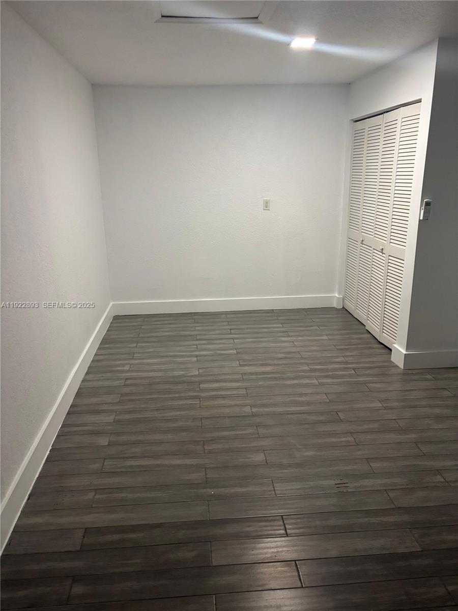 15535 Southwest 10th Street, Unit EFFICIENCY Miami, FL 33194 - Photo 2 of 10 a view of room with window
