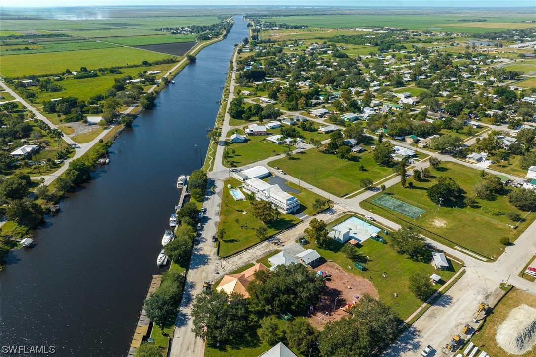 300 1st Street Moore Haven, FL 33471 - Photo 40 of 45 an aerial view of ocean