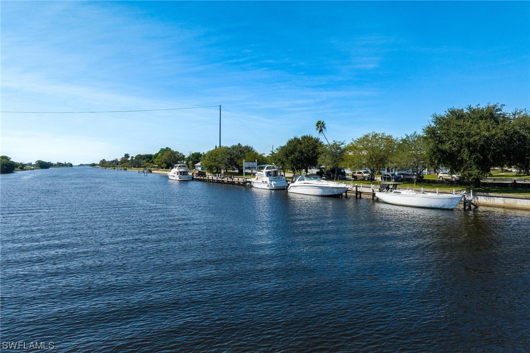 300 1st Street Moore Haven, FL 33471 - Photo 44 of 45 a view of ocean view with beach