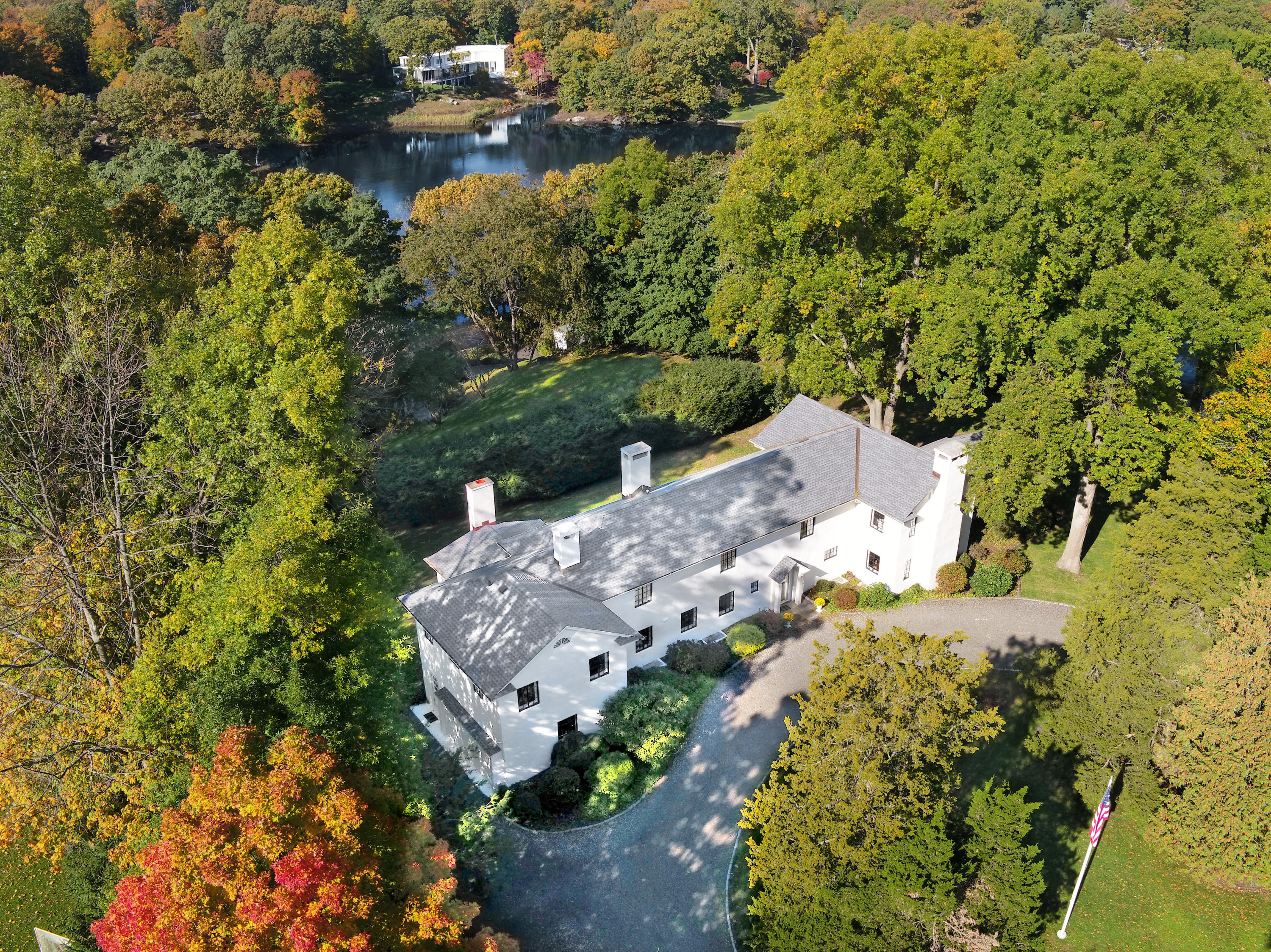 9 Sunswyck Road Darien, CT 06820 - Photo 1 of 43 a view of outside garden