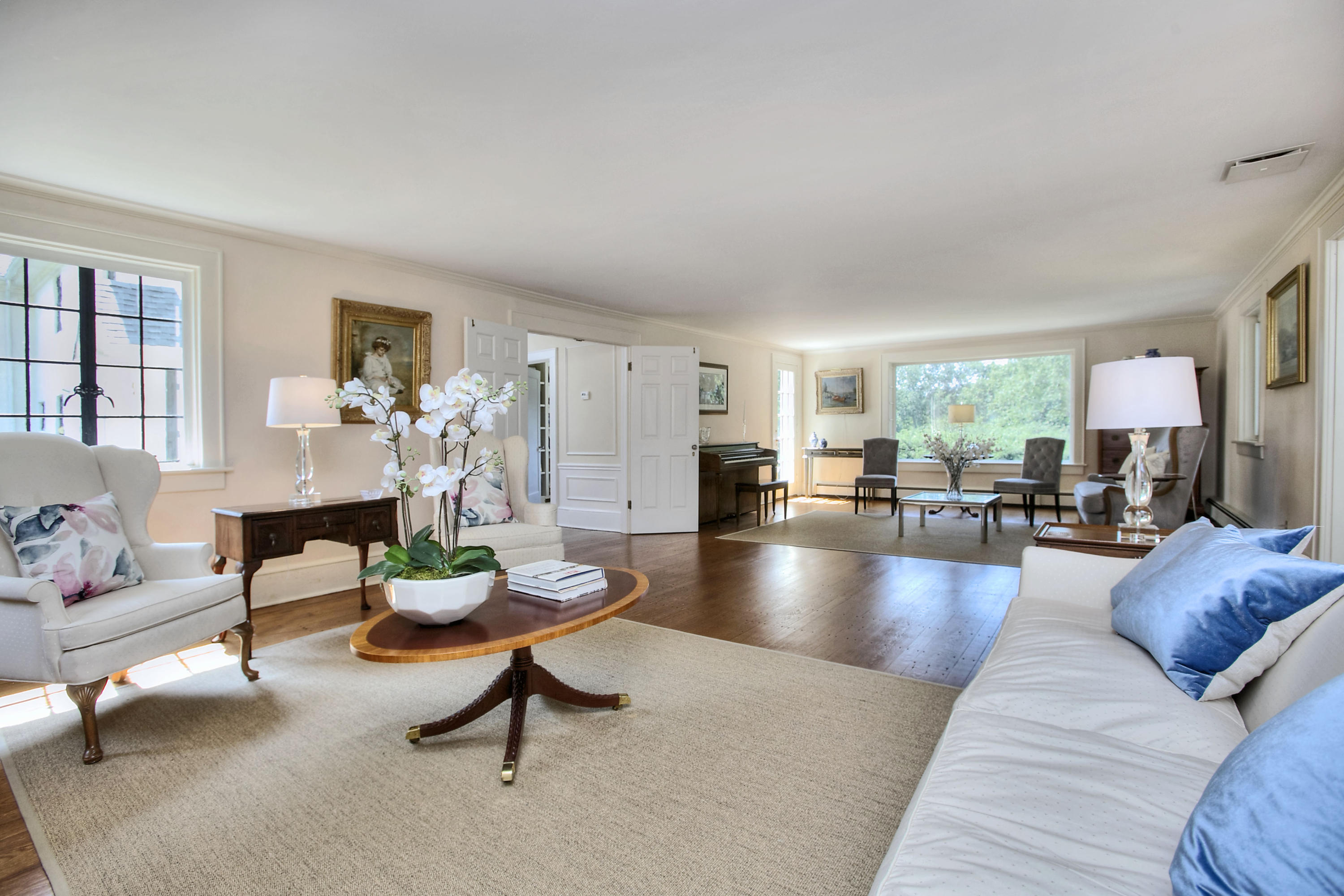 9 Sunswyck Road Darien, CT 06820 - Photo 9 of 43 a living room with furniture and a table